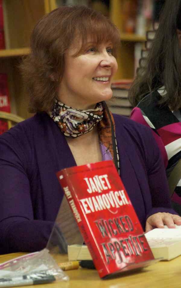 Janet Evanovich Books In Order Printable List