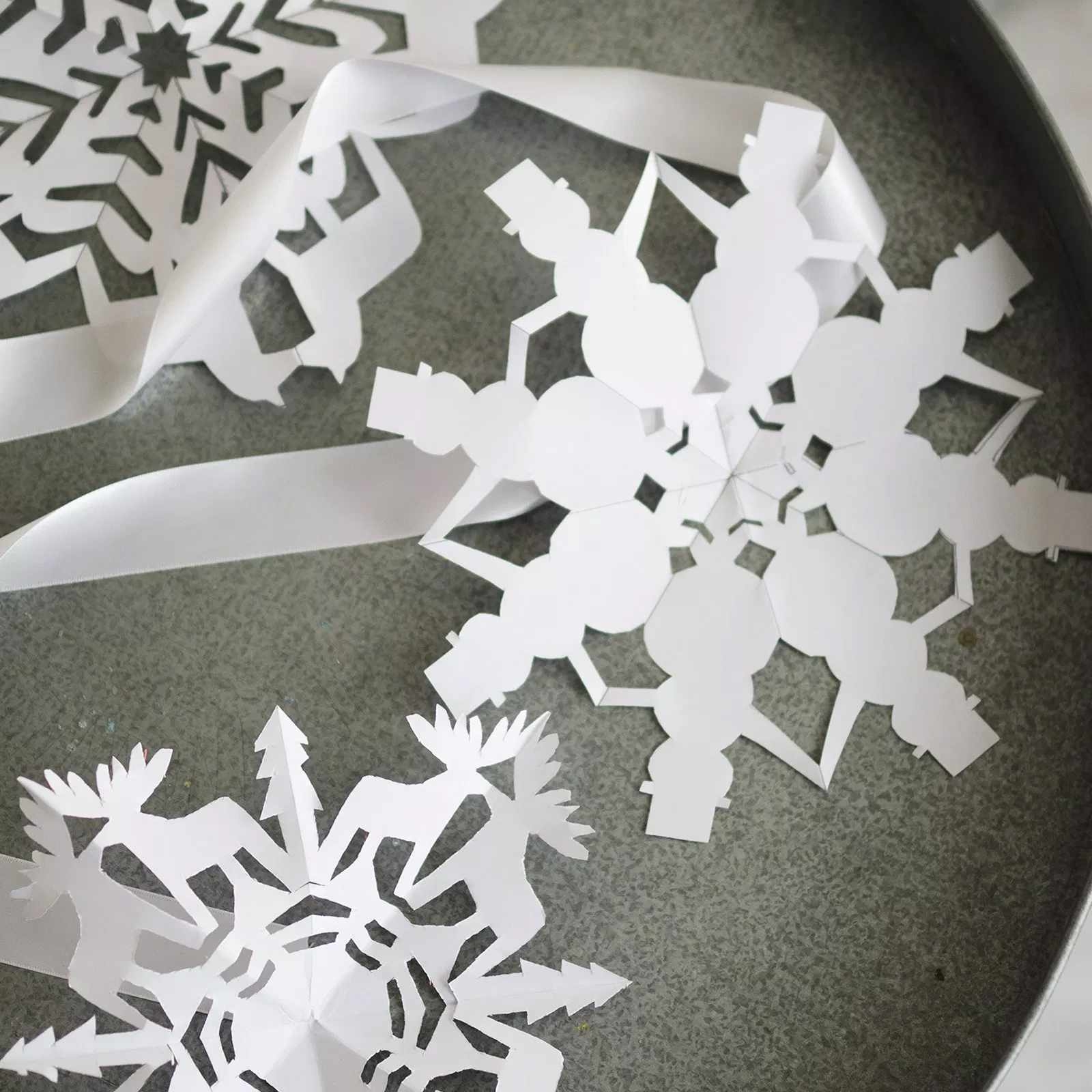Printable Paper Snowflake Template 2025 Calendar Printable Templates